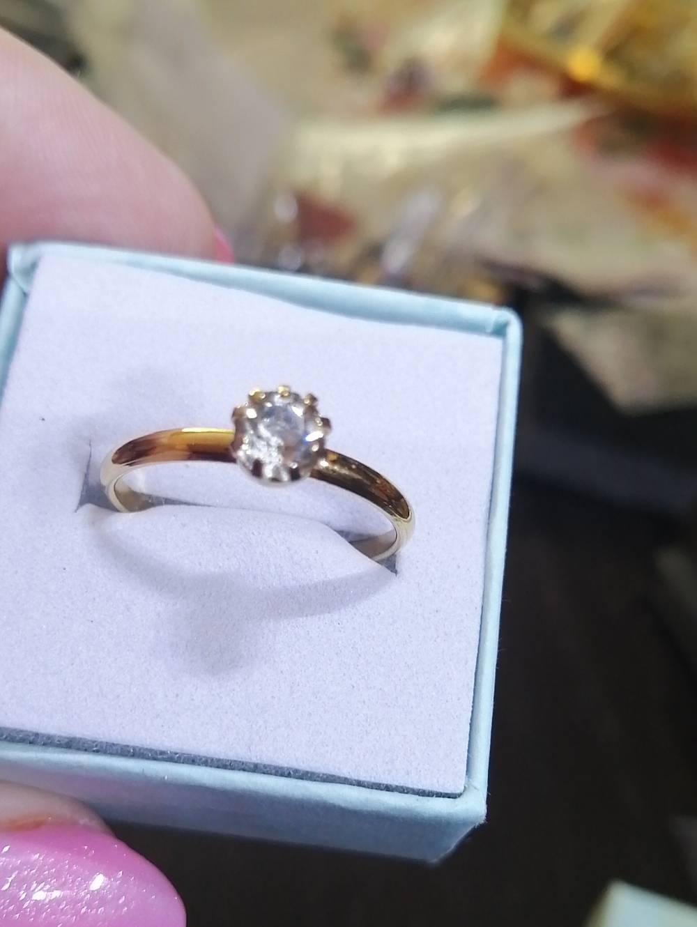 Minimalist Solitaire Ring with Clear Crystal Gold Tone Ring Size 8.25
